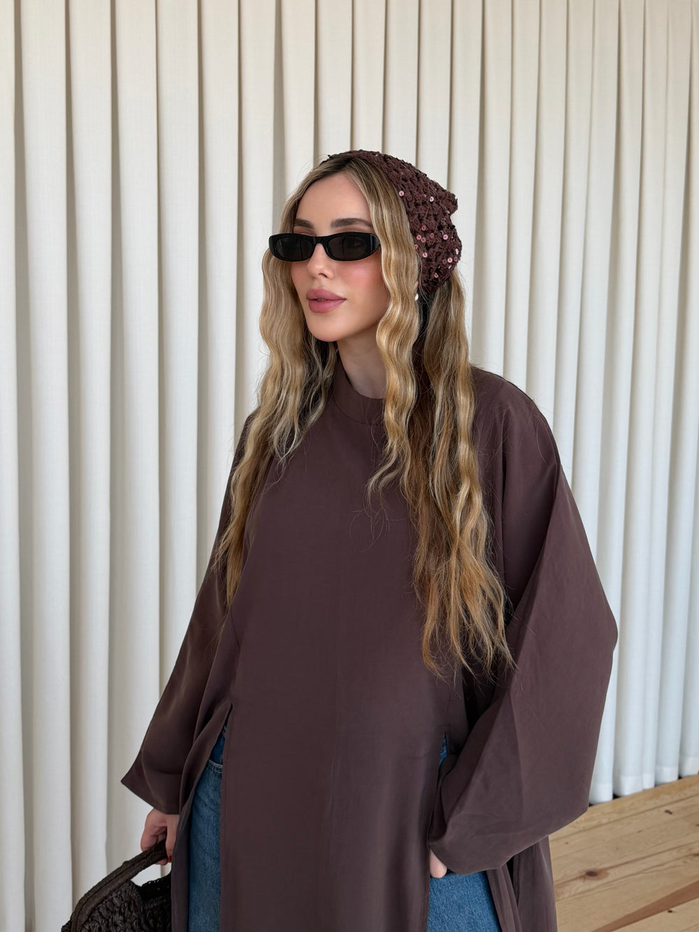 Kahverengi Pullu Üçgen Bandana - 2153