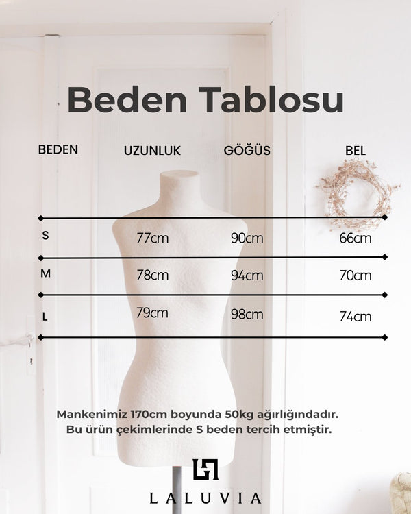 Kırmızı Şortlu Biyeli Kısa Elbise - 1092