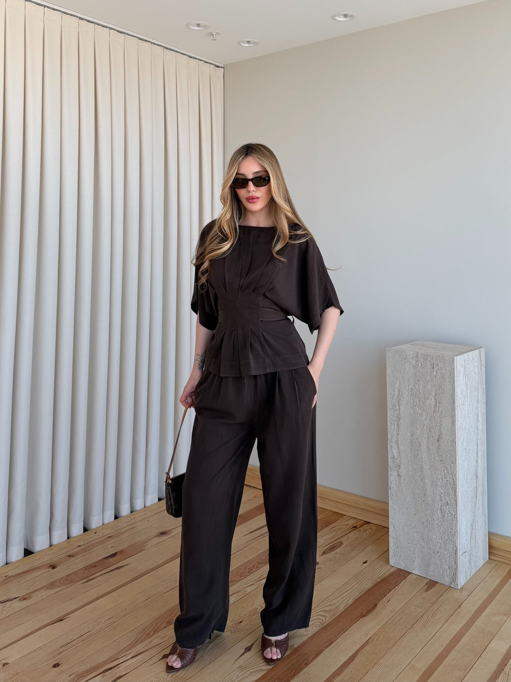 Acı Kahve Yarasa Kol Belden Oturtma Bluz Salaş Pantolon Takım - 650008
