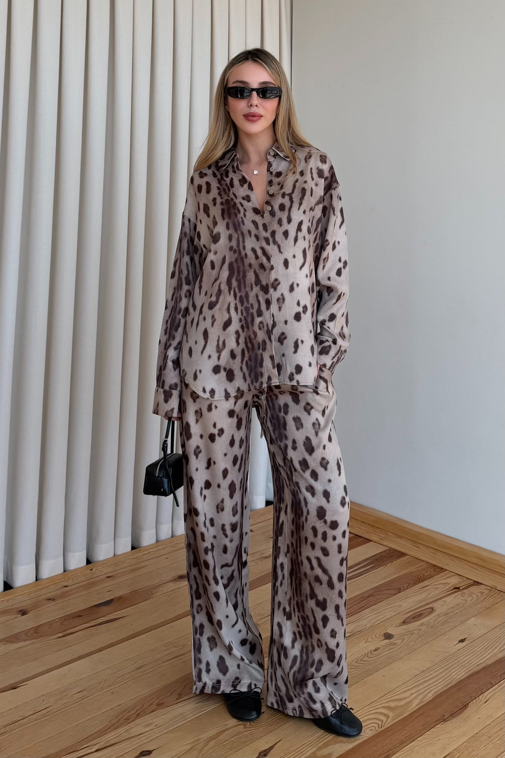 Kahve Leopar Desen Gömlek Pantolon Saten Takım - 906365
