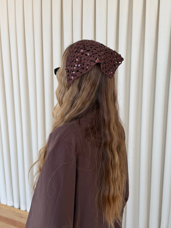 Kahverengi Pullu Üçgen Bandana - 2153