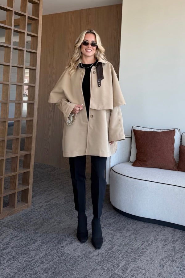 Camel Yakası Deri Detaylı Pelerin Trençkot