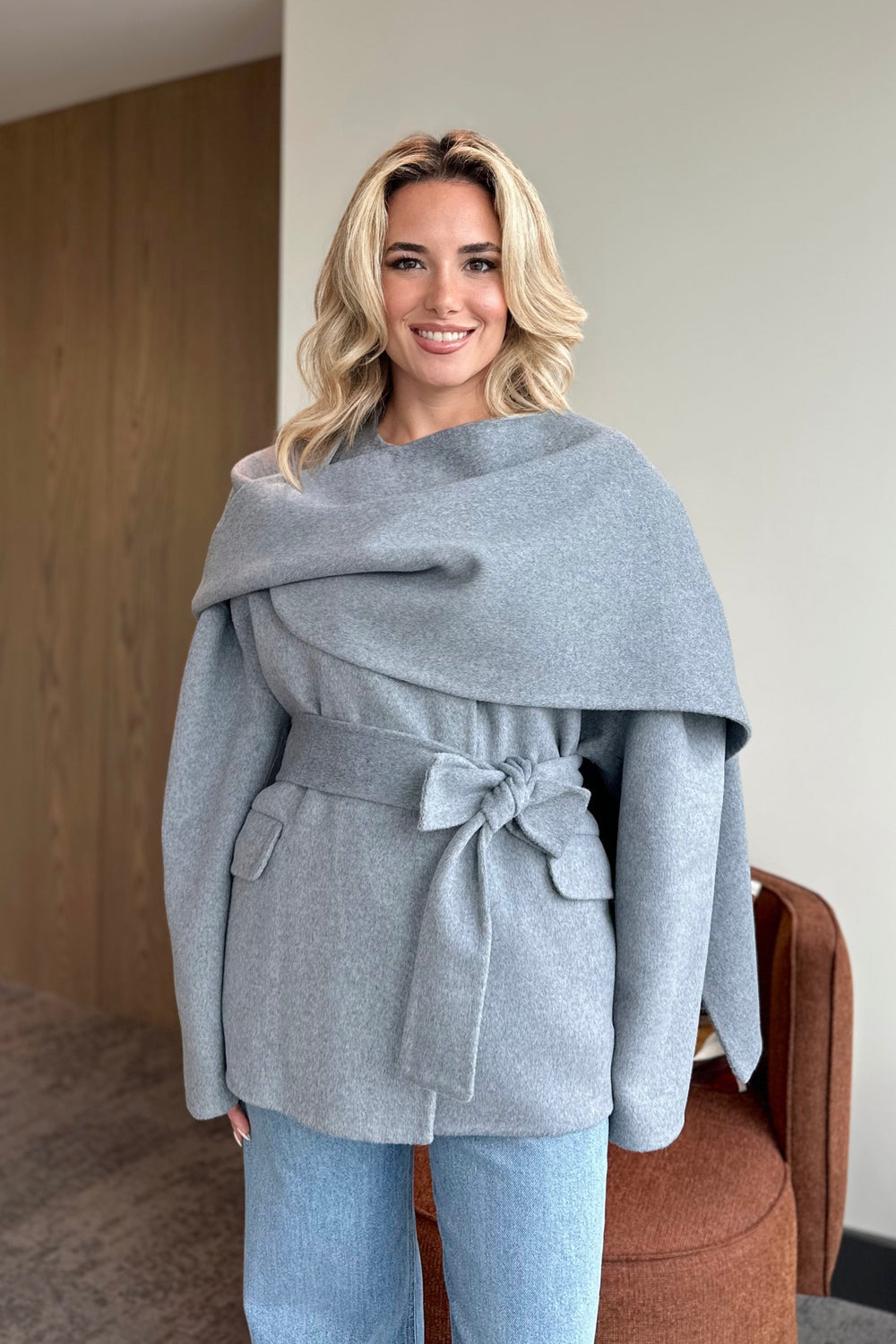 Gri %100 Yün Kısa Kaban - 512157