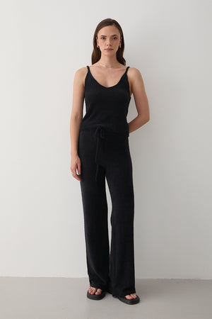 Siyah Yumoş Üçlü Takım