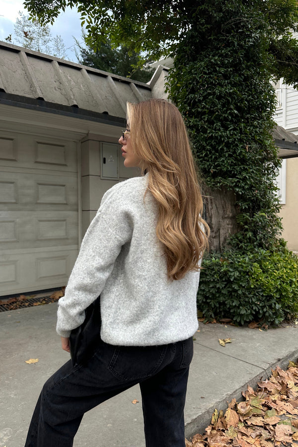 Gri Düğmeli Bisiklet Yaka Triko Kazak - 2464