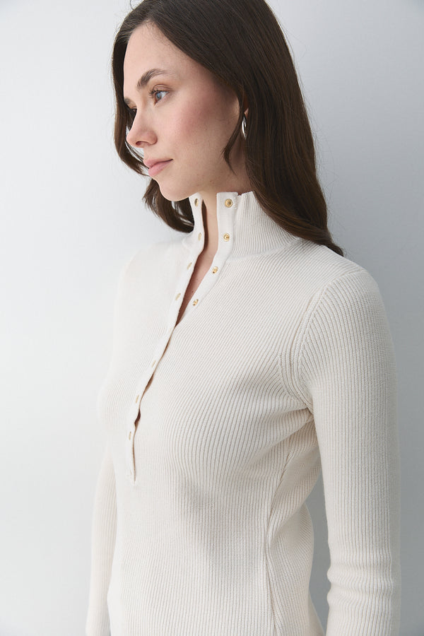 Krem Çıtçıtlı Boğazlı Kazak - 251037