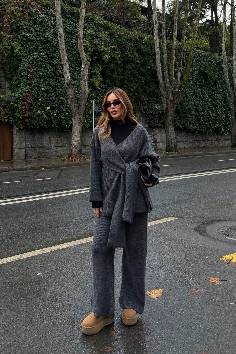 Asimetrik Yaka Bağlamalı Triko Takım - 25814