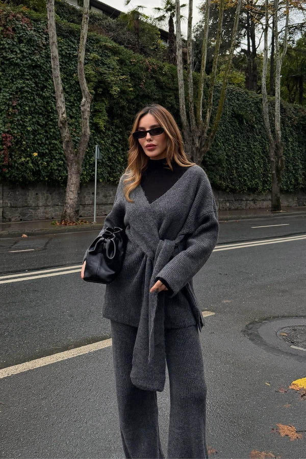 Asimetrik Yaka Bağlamalı Triko Takım - 25814