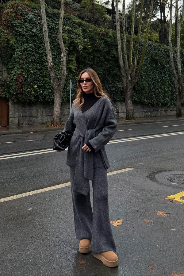 Asimetrik Yaka Bağlamalı Triko Takım - 25814