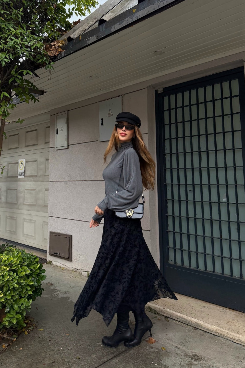 Siyah Desenli Etek - 251125