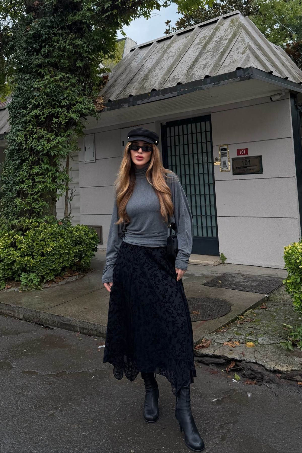 Siyah Desenli Etek - 251125