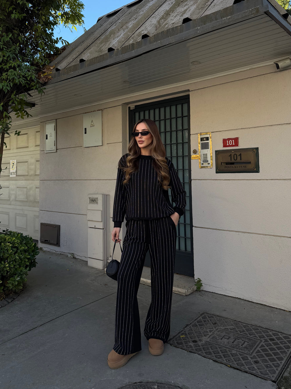 Siyah Taşlı Bluz Pantolon Takım - 0766