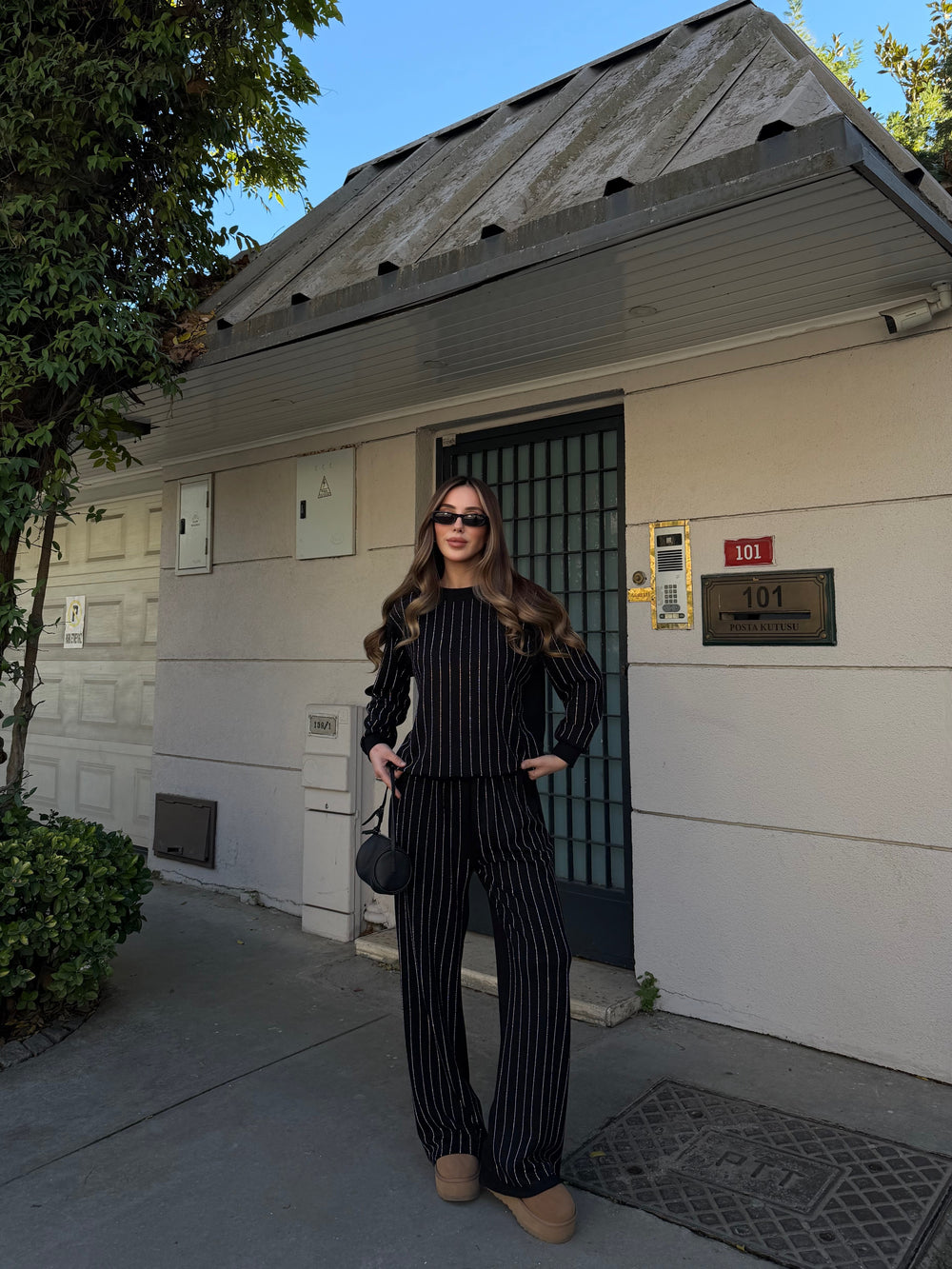 Siyah Taşlı Bluz Pantolon Takım - 0766