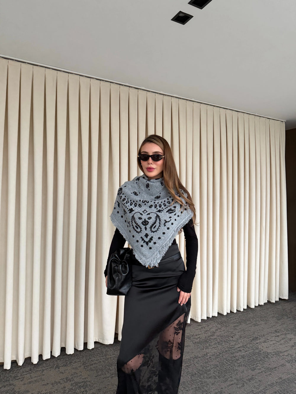 Gri - Antrasit Desenli Triko Şal - 251003