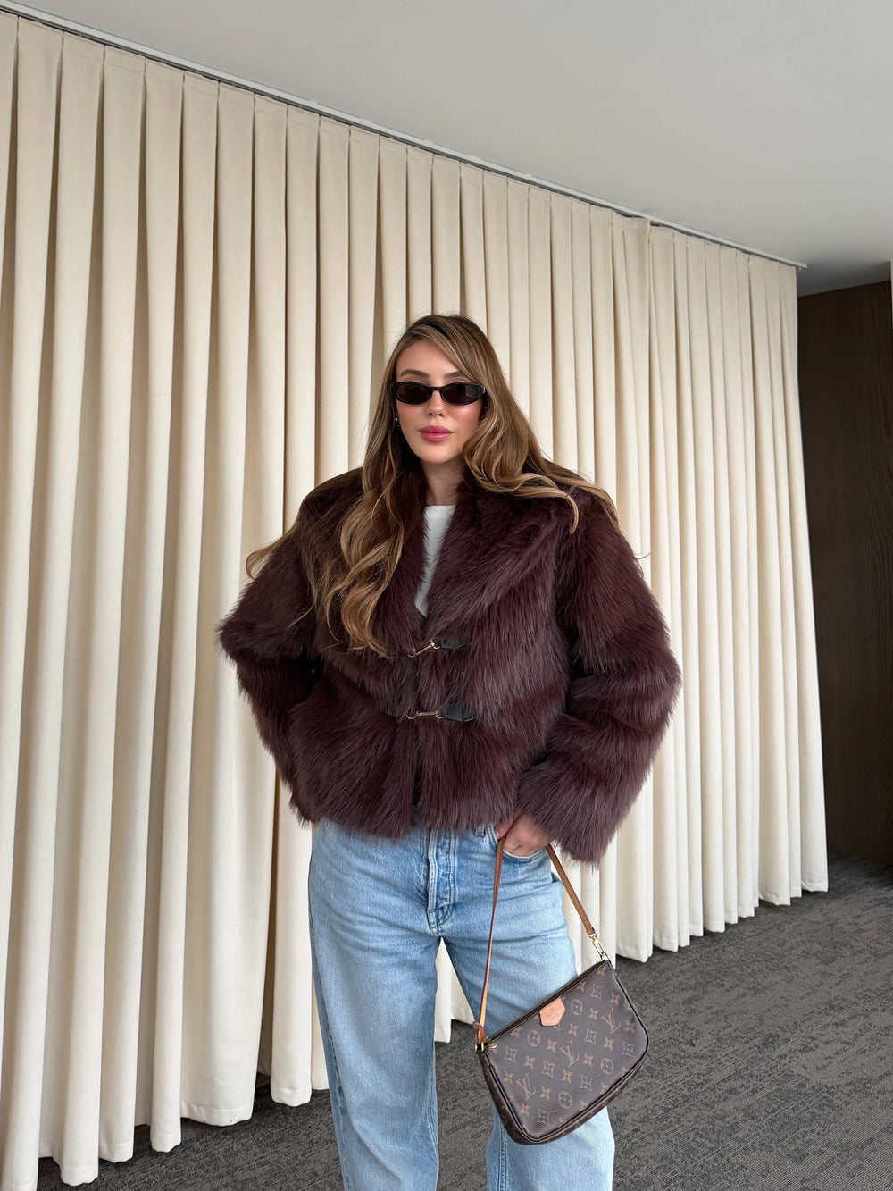 Kahverengi Kürk Mont - 9679