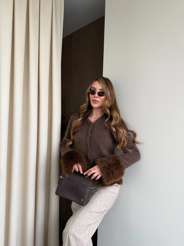 Kahverengi Kolları Kürklü Hırka - 251104