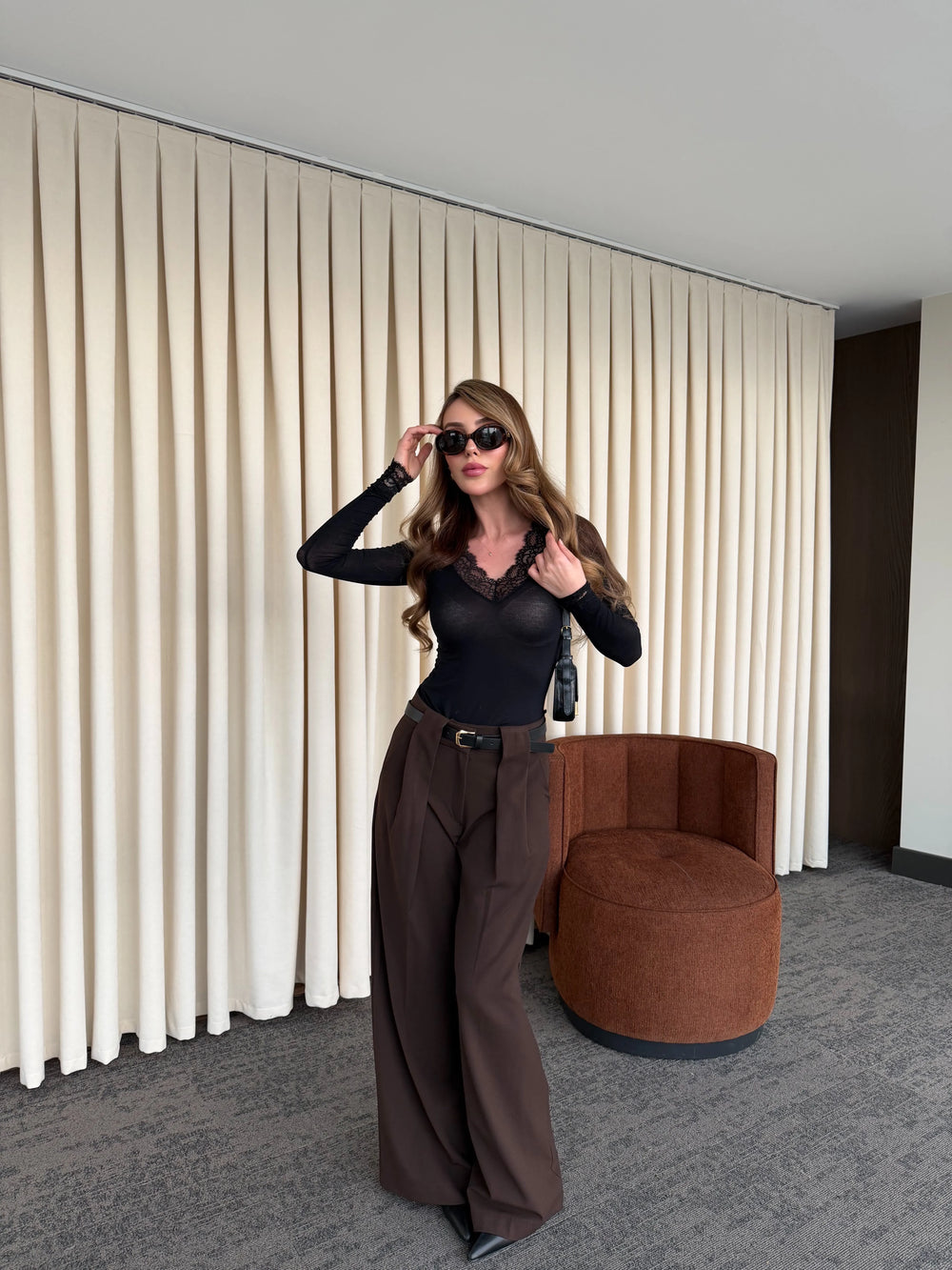 Kahverengi Kemerli Tasarım Pantolon - 251032