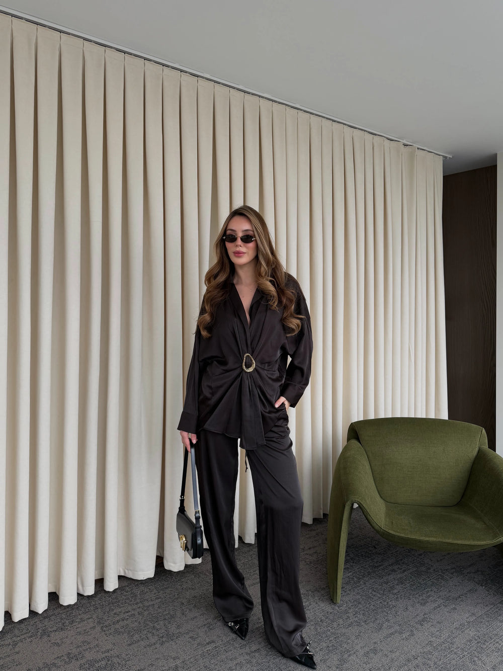 Kahverengi Tokalı Gömlek Pantolon Takım - 51240