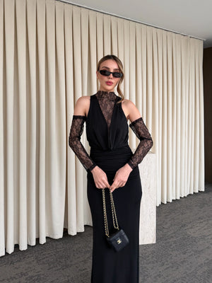 Siyah Degaje Yaka Dantel Eldivenli Elbise - 20117