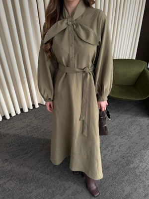 Haki Yakası Fiyonk Detaylı Elbise- 2001