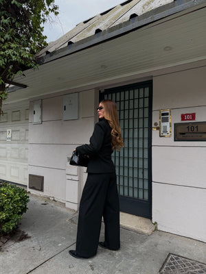 Siyah 4 Yan Düğmeli Ceket Pantolon Takım - 202602