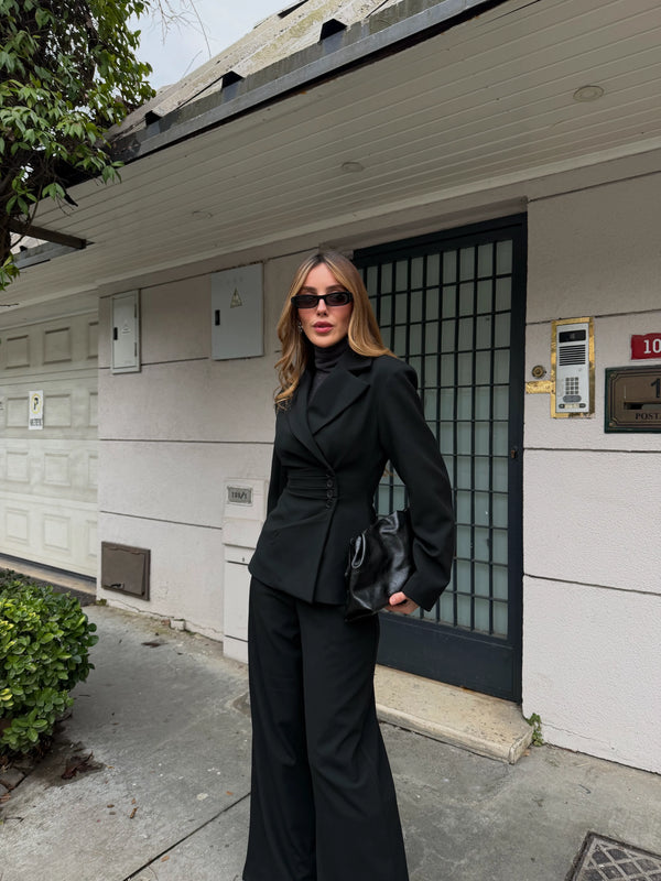 Siyah 4 Yan Düğmeli Ceket Pantolon Takım - 202602