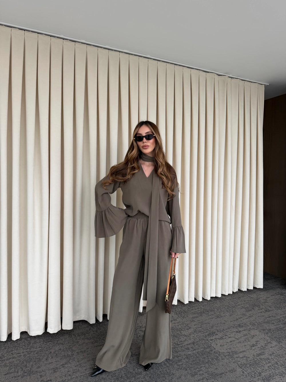 Haki Kolları Volanlı Bluz Pantolon Takım - 0812