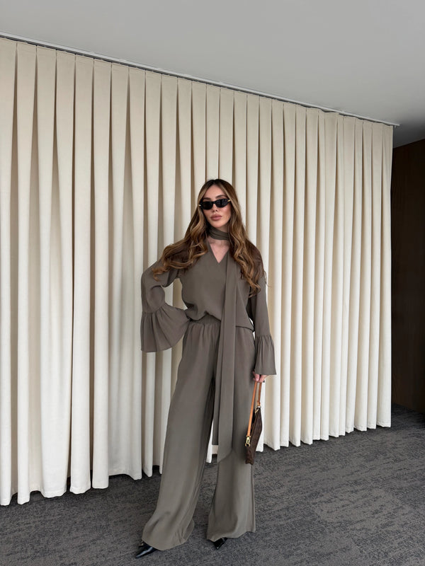 Haki Kolları Volanlı Bluz Pantolon Takım - 0812