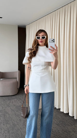 Beyaz Pelerinli Straplez Bluz - 1101