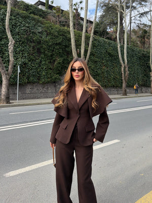 Kahverengi Pelerin Detaylı Ceket Pantolon Takım - 202604