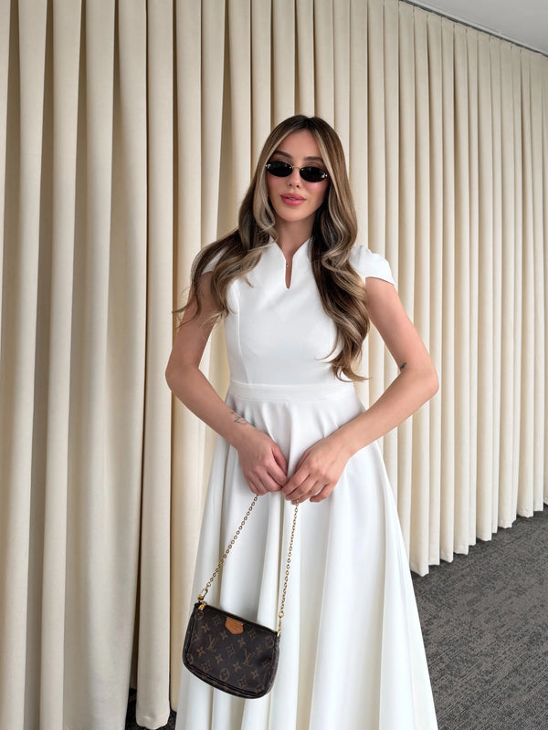 Beyaz Mini V Yaka Elbise - 242480