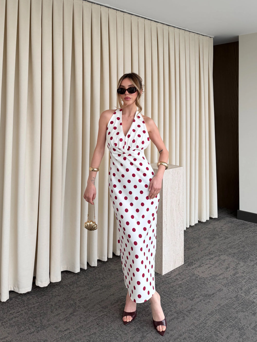 Ekru Puantiyeli Sırt Detaylı Elbise - 4922