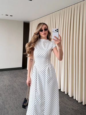 Beyaz Puantiyeli Uzun Elbise - 5092