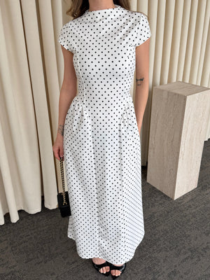 Beyaz Puantiyeli Uzun Elbise - 5092