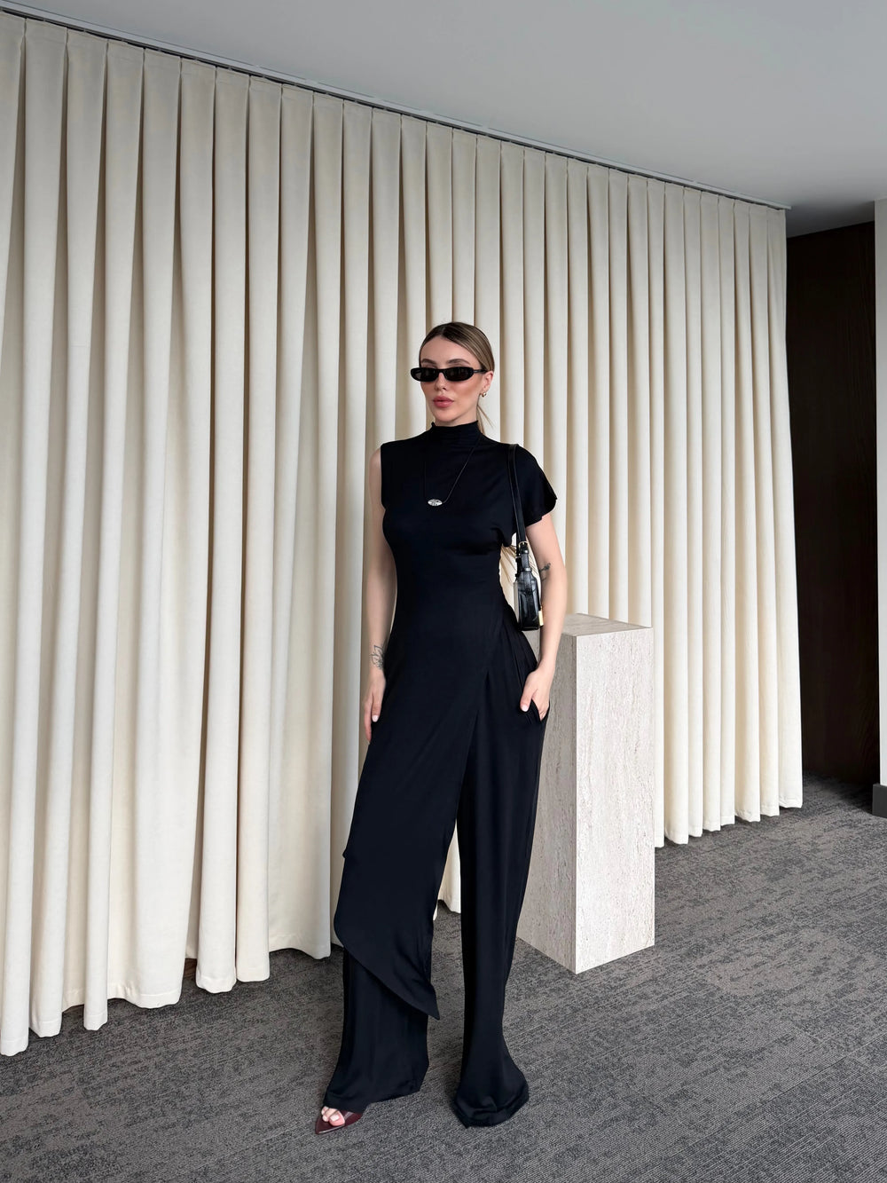 Siyah Kaşmir Dokulu İkili Takım - 8018