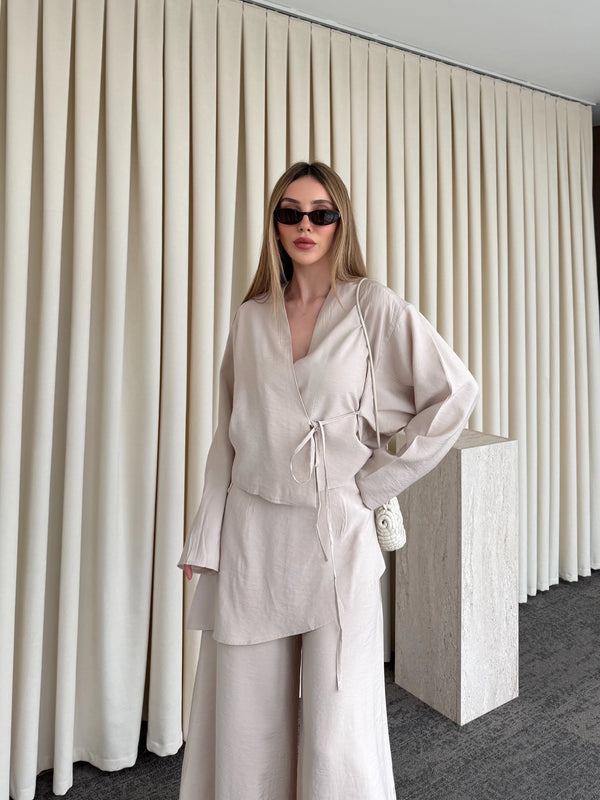 Bej Pantolon Ek Parça Detaylı Kimono Takım - 8009
