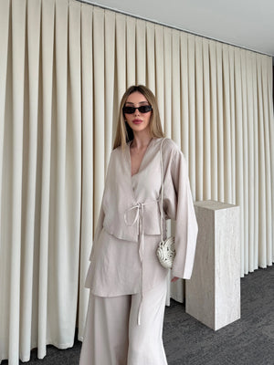 Bej Pantolon Ek Parça Detaylı Kimono Takım - 8009
