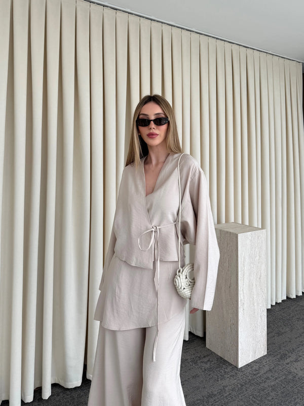 Bej Pantolon Ek Parça Detaylı Kimono Takım - 8009