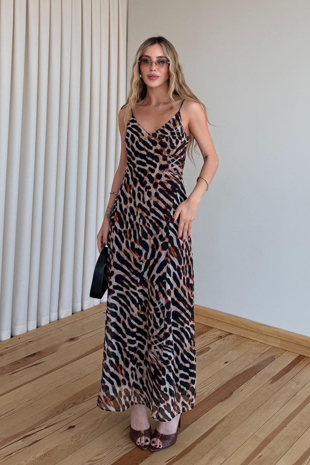 Leopar İnce Askılı Sırt Dekolteli Elbise - 261109