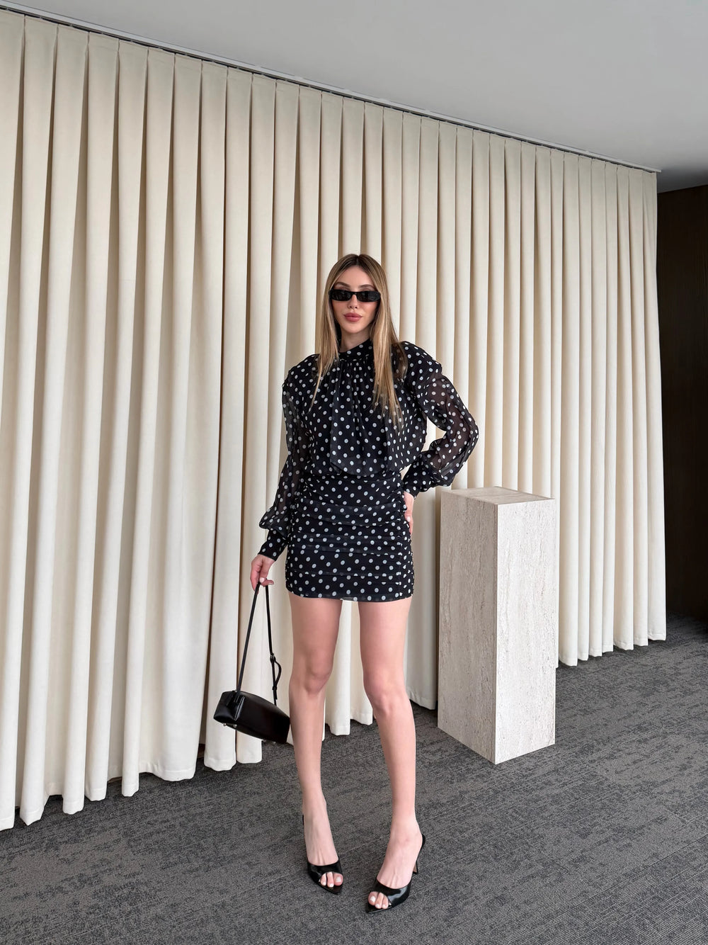 Siyah Puantiyeli Mini Elbise - 6261