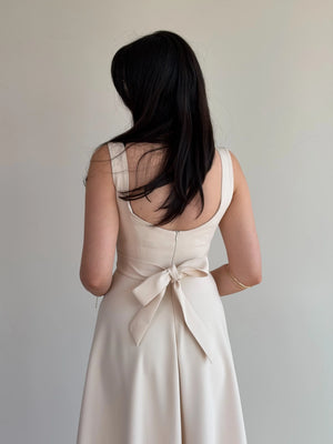 Bej Beli Fiyonklu Prenses Model Elbise - 3333