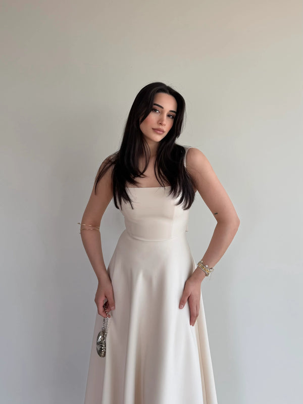 Bej Beli Fiyonklu Prenses Model Elbise - 3333