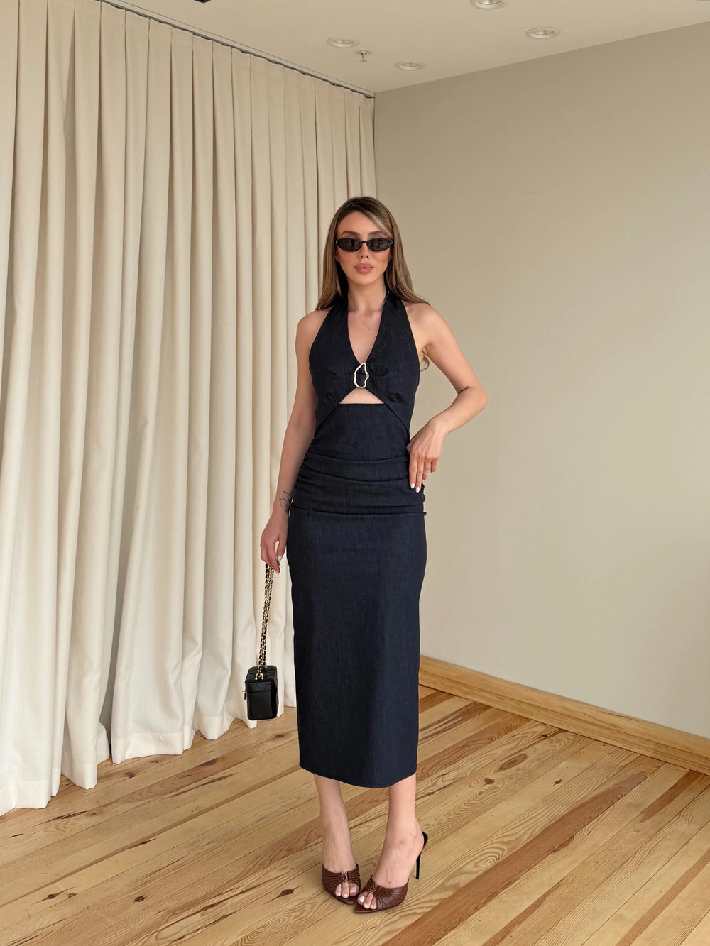 Lacivert Broşlu Denim Elbise - 8217