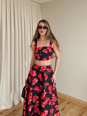 Kırmızı Çiçek Desenli Crop Bluz Etek Takım - 7273