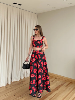 Kırmızı Çiçek Desenli Crop Bluz Etek Takım - 7273