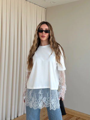 Açık Ekru Eteği Kolları Dantel Tshirt - 261031