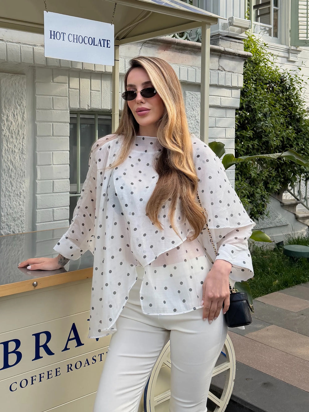 Beyaz Puantiyeli Uçuşan Pelerin Bluz - 5088