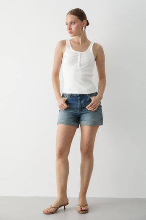 Açık Ekru Önden Düğmeli Atlet