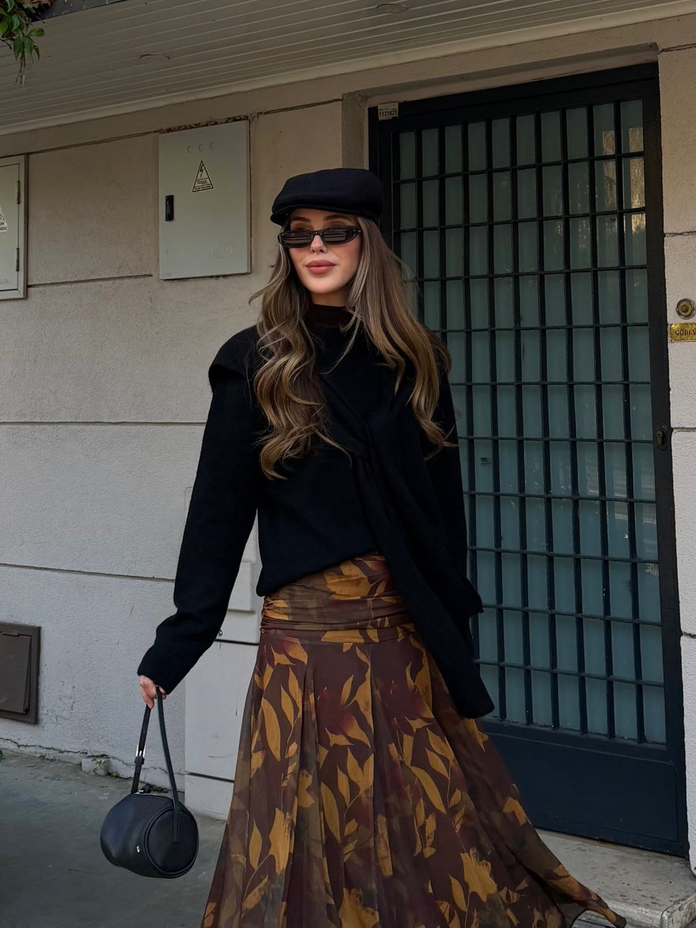 Siyah Şal Detaylı Kazak - 251180