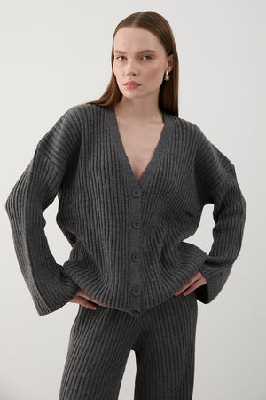 Antrasit Hırkalı Triko Takım - 4600